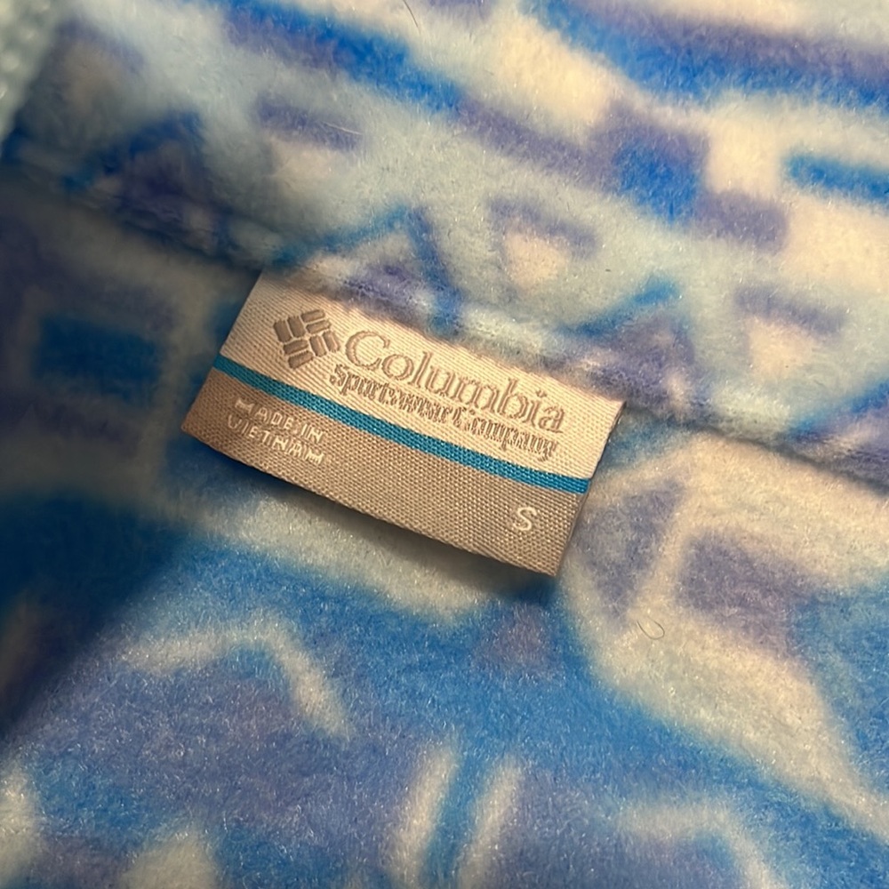🆕 NWT Columbia blue, purple & white pattern full zip jacket in size small - Picture 11 of 12